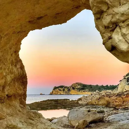 The House Playa Del Arenal Javea - Pool And Garden Steps From The